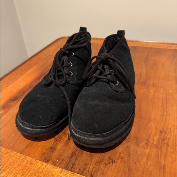 UGG Black Nuemel Boots - Picture 4 of 9